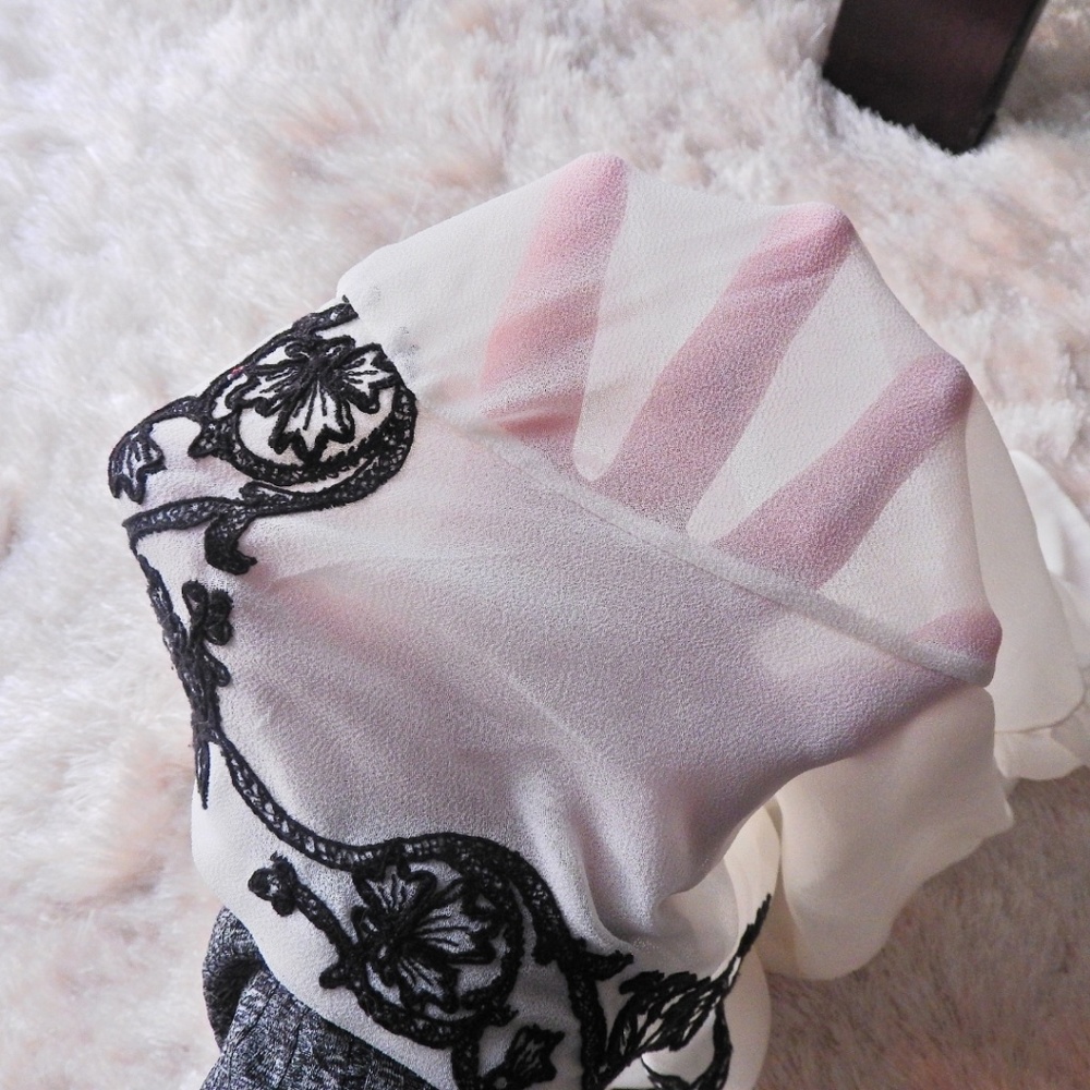 Zara sheer cream black lace blouse top shirt - Picture 2 of 3